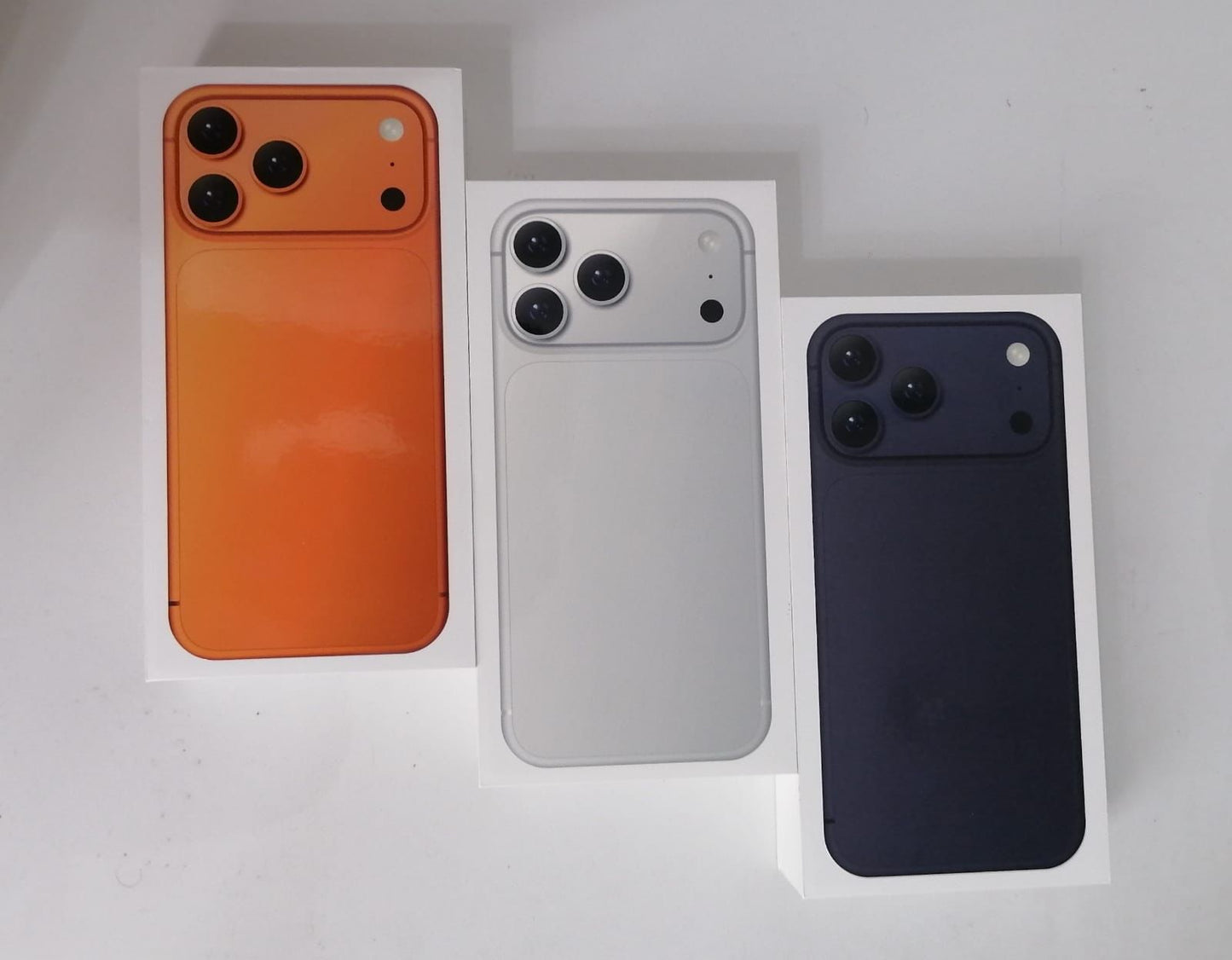 Xinova 17 Pro Max / A19, 4GB+64GB, 6.85 inch Android 8.1 MTK6762 Octa Core, Network: 4G, Dual SIM, AU Plug, AU Plug